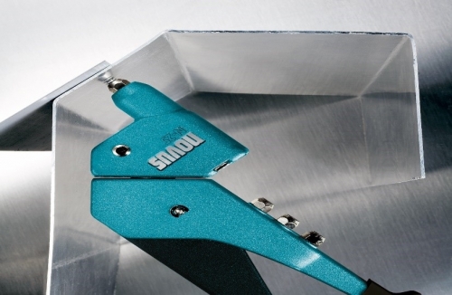 Cleste universal nituit Novus N-25, cap pivotant, maner ergonomic